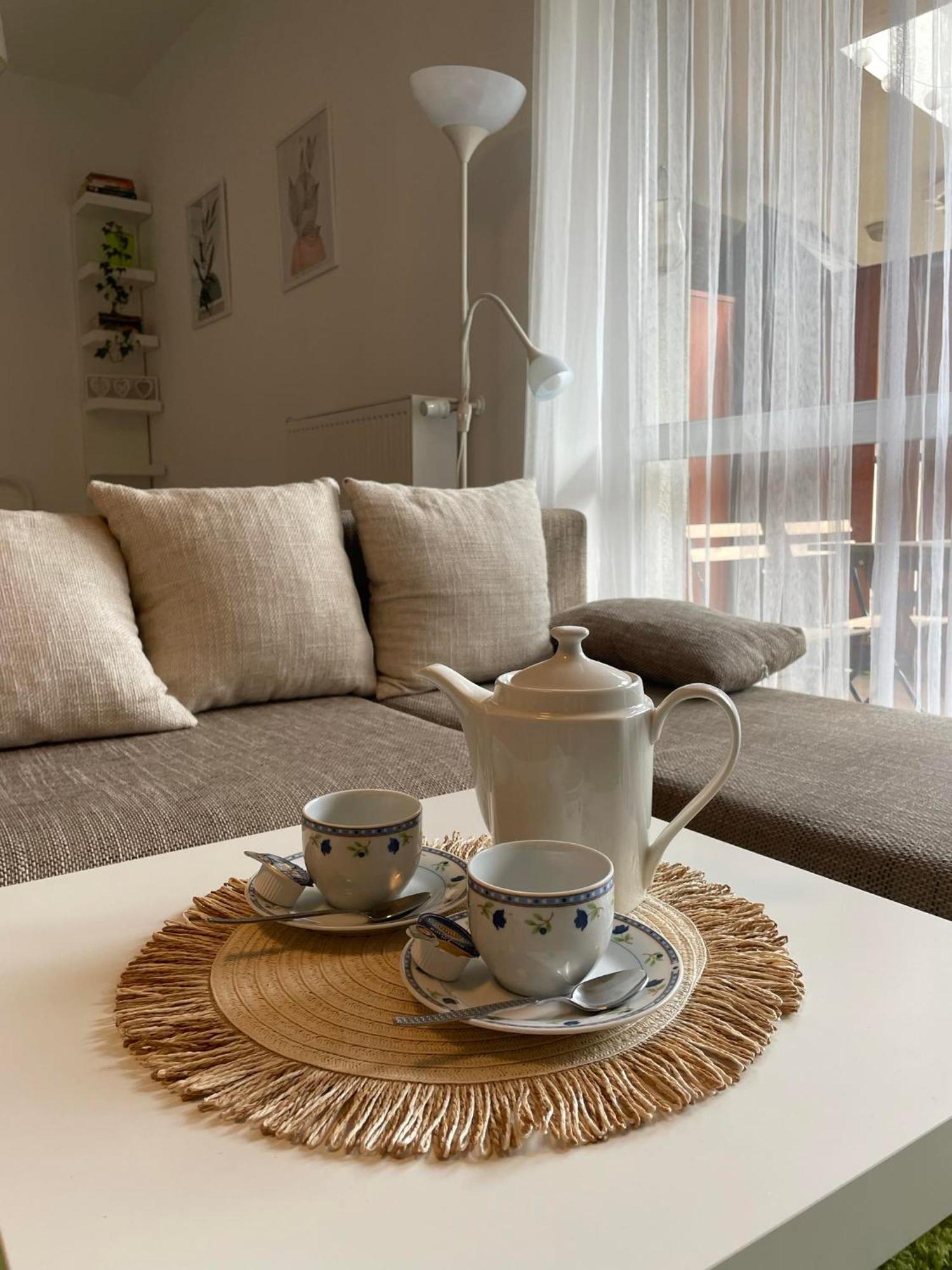 Green City Apartment Budapest - Free Garage, Ac, Balcony, Wi-Fi Dış mekan fotoğraf