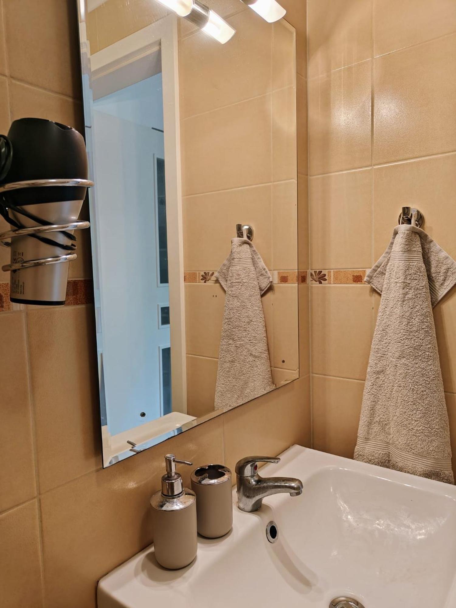 Green City Apartment Budapest - Free Garage, Ac, Balcony, Wi-Fi Dış mekan fotoğraf