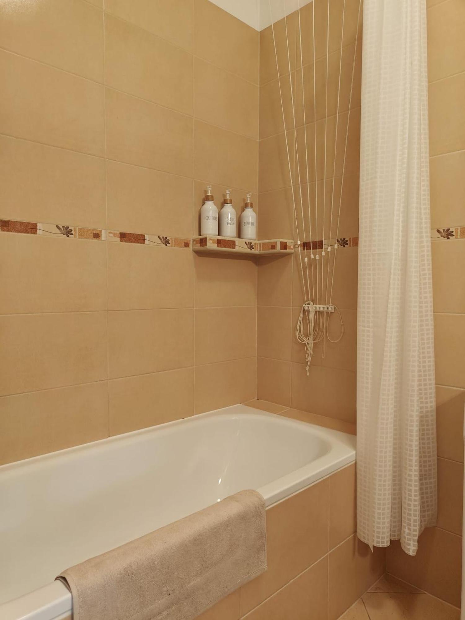 Green City Apartment Budapest - Free Garage, Ac, Balcony, Wi-Fi Dış mekan fotoğraf